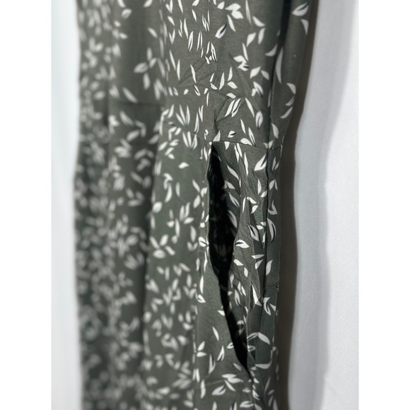 HUHOT Olive Green Leaf Print Sleeveless Midi Dress Pockets Women's Size Medium - Picture 3 of 4